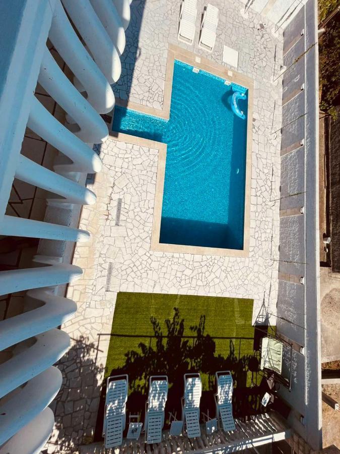 Villa Jelena Требинье Экстерьер фото